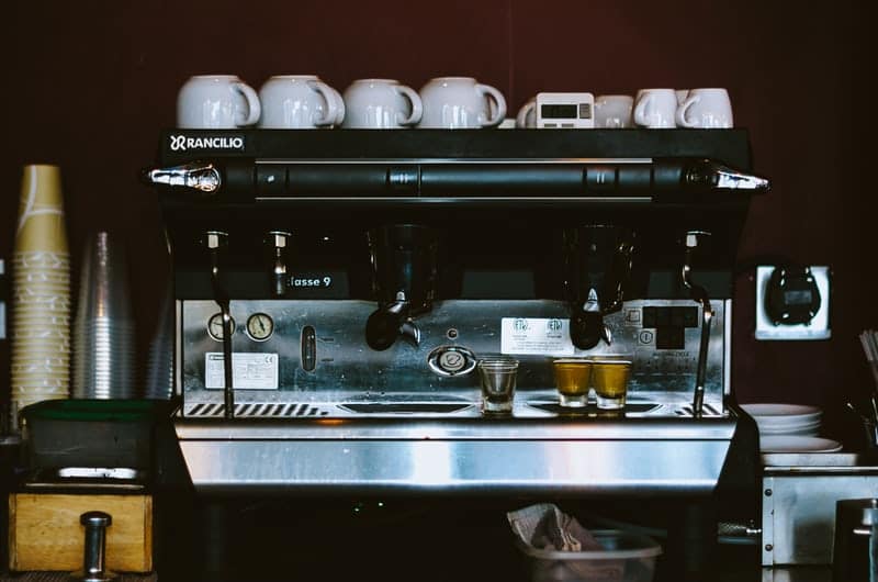 What is a semi-automatic espresso machine? 