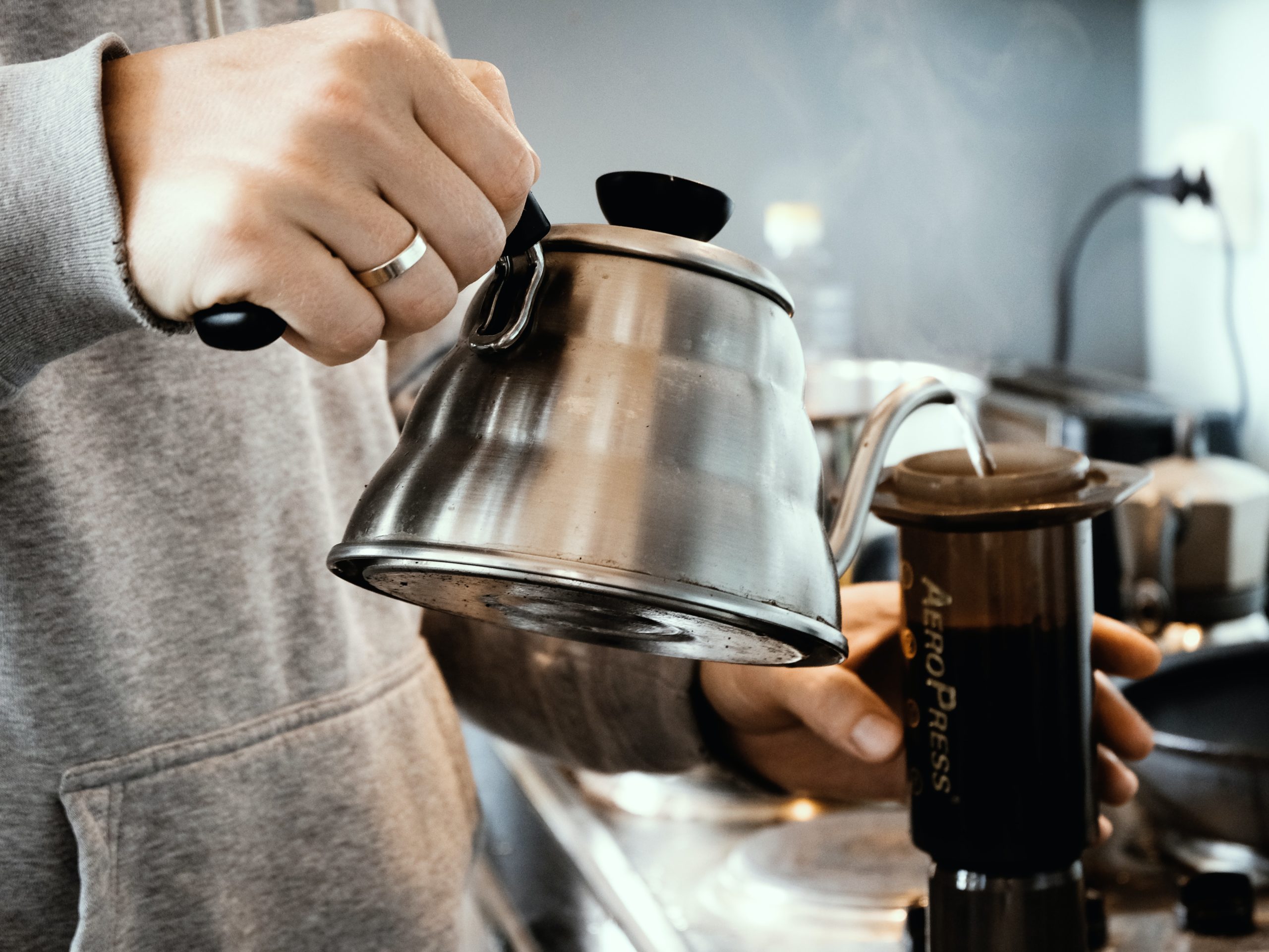 how to make AeroPress coffee